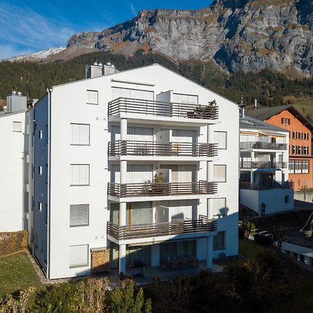 Laax Homes - Capolgarten 3,7 Флимс Екстериор снимка