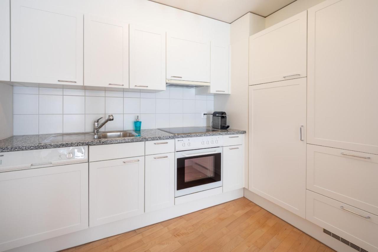 Laax Homes - Capolgarten 3,7 Флимс Екстериор снимка